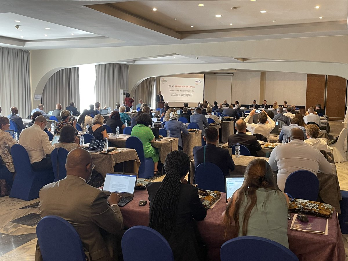 LabordeChristo1's tweet photo. Ouverture ce matin du séminaire de rentrée des personnels de direction des établissements d’enseignement français des 11 pays qui composent la Zone Afrique Centrale à Lomé, siège de l’Institut Régional de Formation. 
@aefeinfo @Franceautogo https://t.co/Nxk8j5AV5g