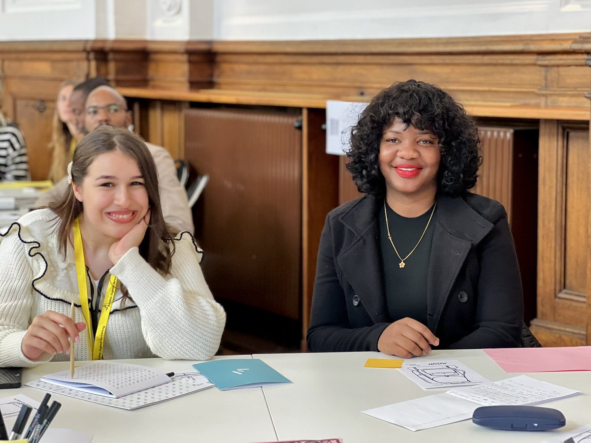 MkomwaSylvia's tweet photo. Day 2: Dialogue with the AU Youth Reference Committee.

Insightful discussions with 100+ passionate young minds us we united to amplify global youth participation and combat inequality. 

@AU_YouthEnvoy @globalpeacetz 

#AfricaYouthLed #YRC23 https://t.co/CFsvUyjrlI