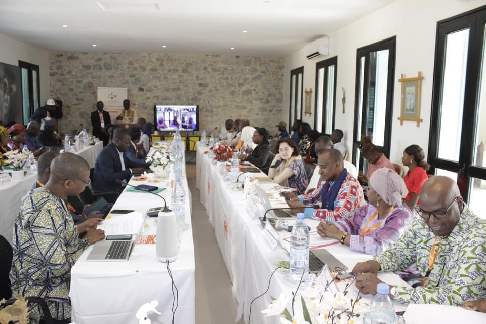 goreeinstitute's tweet photo. Jour 2 Symposium régional annuel sur les crises politiques et institutionnelles en Afrique de l’Ouest. De nouveaux panels prévus en guise d’éléments de réponses pour la paix et la stabilité.
#ThePowerOfDialogue #gorinannualsymposium https://t.co/tAaQKJWrqx