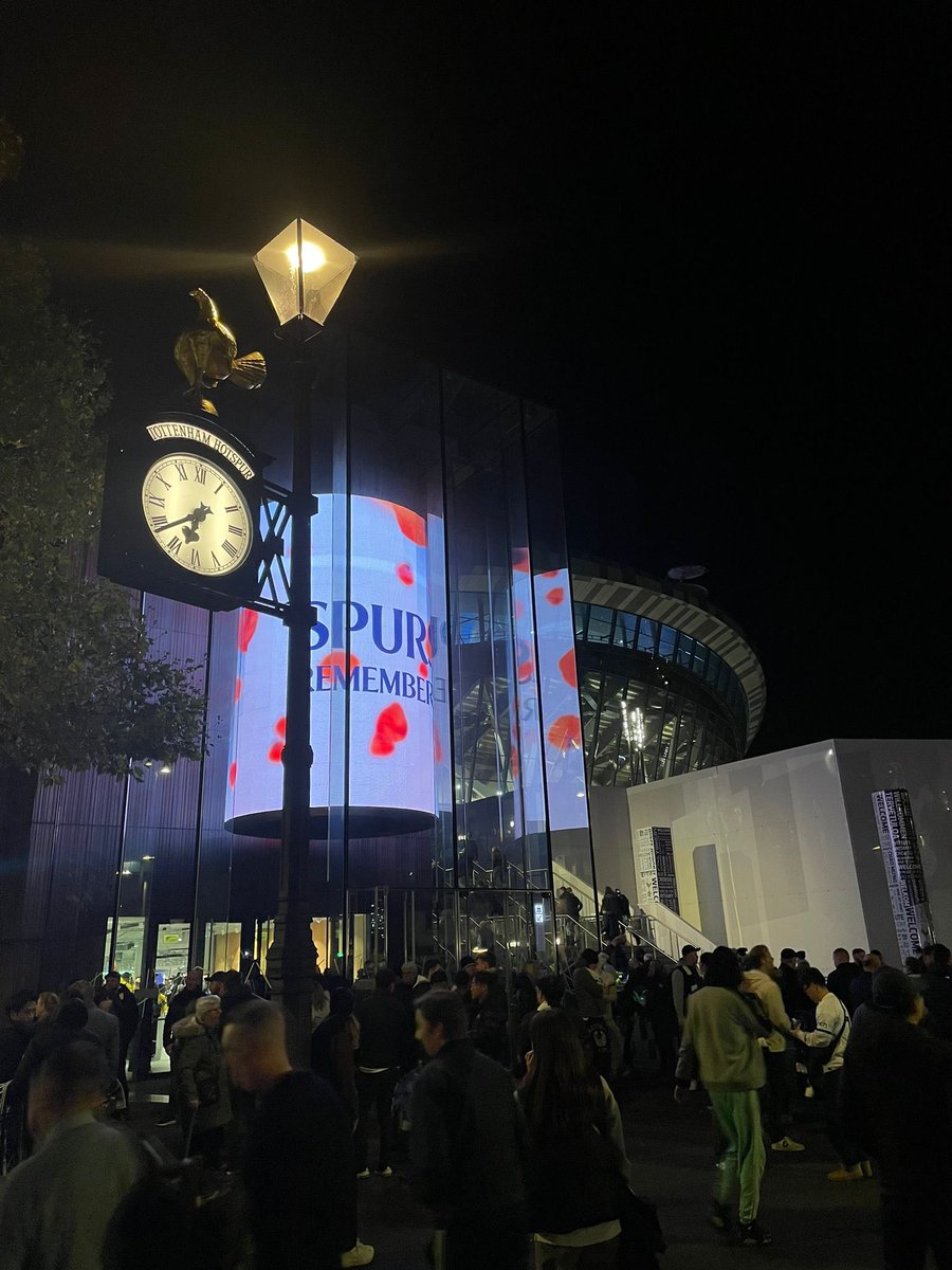 AustriaSpurs's tweet photo. Austria Spurs everywhere - some of us attended the Match on Monday in North London and some match for watching together in Vienna 
#coys #spurs https://t.co/TVtaThSdtC