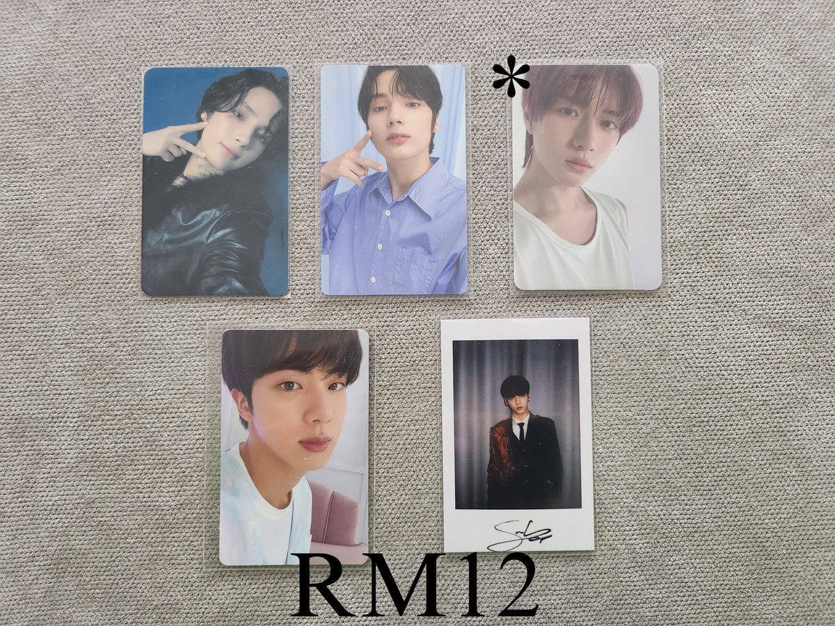 binniestarshop's tweet photo. WTS TXT, BTS, &amp; NewJeans Items

Price range from RM 3-55 based on the pictures.

🎀 Local postage RM10 (WM) and  RM15 (EM)
🎀 Comment or DM to claim (do comment after DM, worry if it's not popping out in my notication)

#pasartxt #pasarNewJeans #pasarBts #taehyung #soobin #haerin https://t.co/SiRDgYbYij