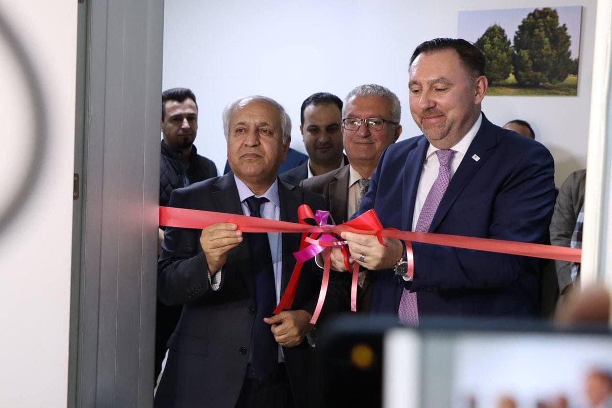 CZinErbil's tweet photo. Under the 🇨🇿#ReconstructionProgramme of the #MENA region, @czecherbil handed the #TiedFinancialDonation to the hospital in #Halabja. We believe that the #DermatologyOffice will be reachable for everyone. Thanks to #AzadMustafaQader, #Comedeq, and #CzechIraqiBC.🇨🇿 

#Czechia #KRI https://t.co/ntpb7Ruqfs