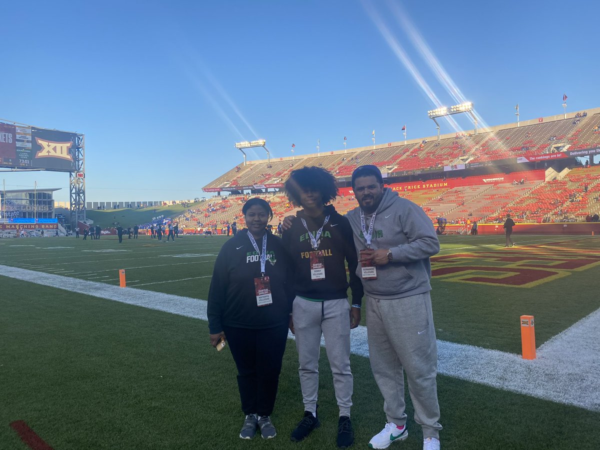 Sonny Villegas (@24sonnyboylee) on Twitter photo Thank you for having me and my family out for a game day visit! It was a very fun experience <a href="/Coach_NPauley/">Noah Pauley</a> <a href="/CoachKelley52/">Dantrell Kelley</a> <a href="/DerekHoodjer/">Derek Hoodjer</a> <a href="/CycloneFB/">Iowa State Football</a> Thank you for having me and my family out for a game day visit! It was a very fun experience <a href="/Coach_NPauley/">Noah Pauley</a> <a href="/CoachKelley52/">Dantrell Kelley</a> <a href="/DerekHoodjer/">Derek Hoodjer</a> <a href="/CycloneFB/">Iowa State Football</a>