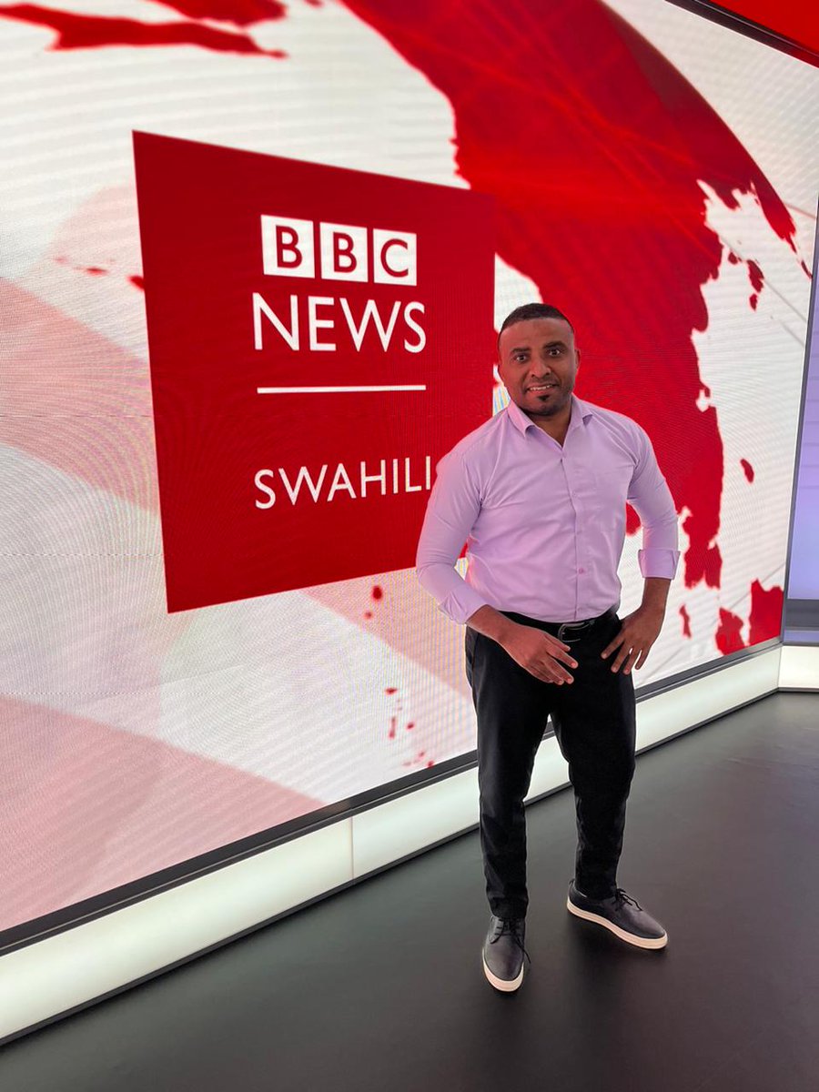 Hatimaye nimejiunga rasmi na   Shirika la BBC swahili..
Ntawajibika kama Broadcast journalist Dira ya dunia Tv Swahili.
Mwanzo mpya ,ukurasa mpya.
#piga mstari chini yake.