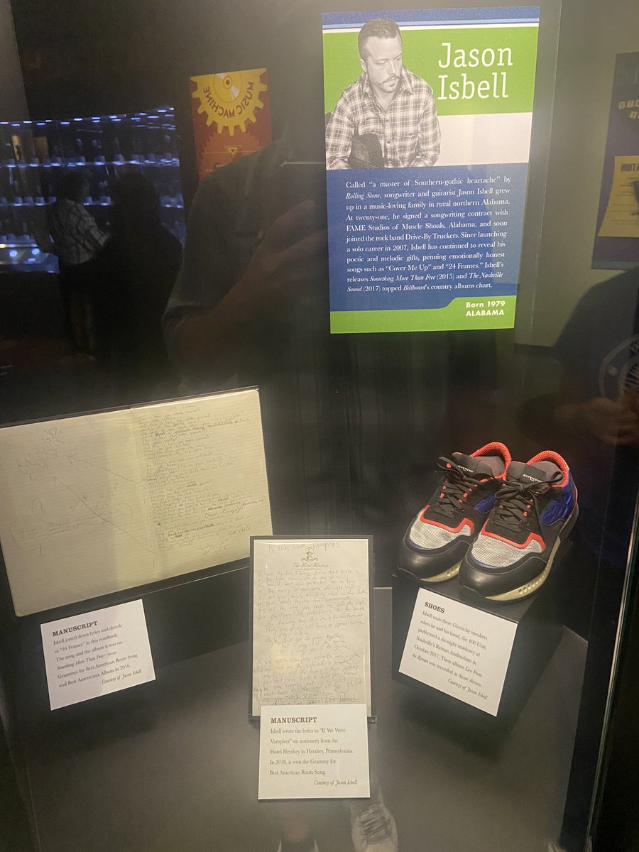 the_tim_mcnally's tweet photo. @JasonIsbell was at the country music HOF today and ran into this fella https://t.co/4mI56SwGJS