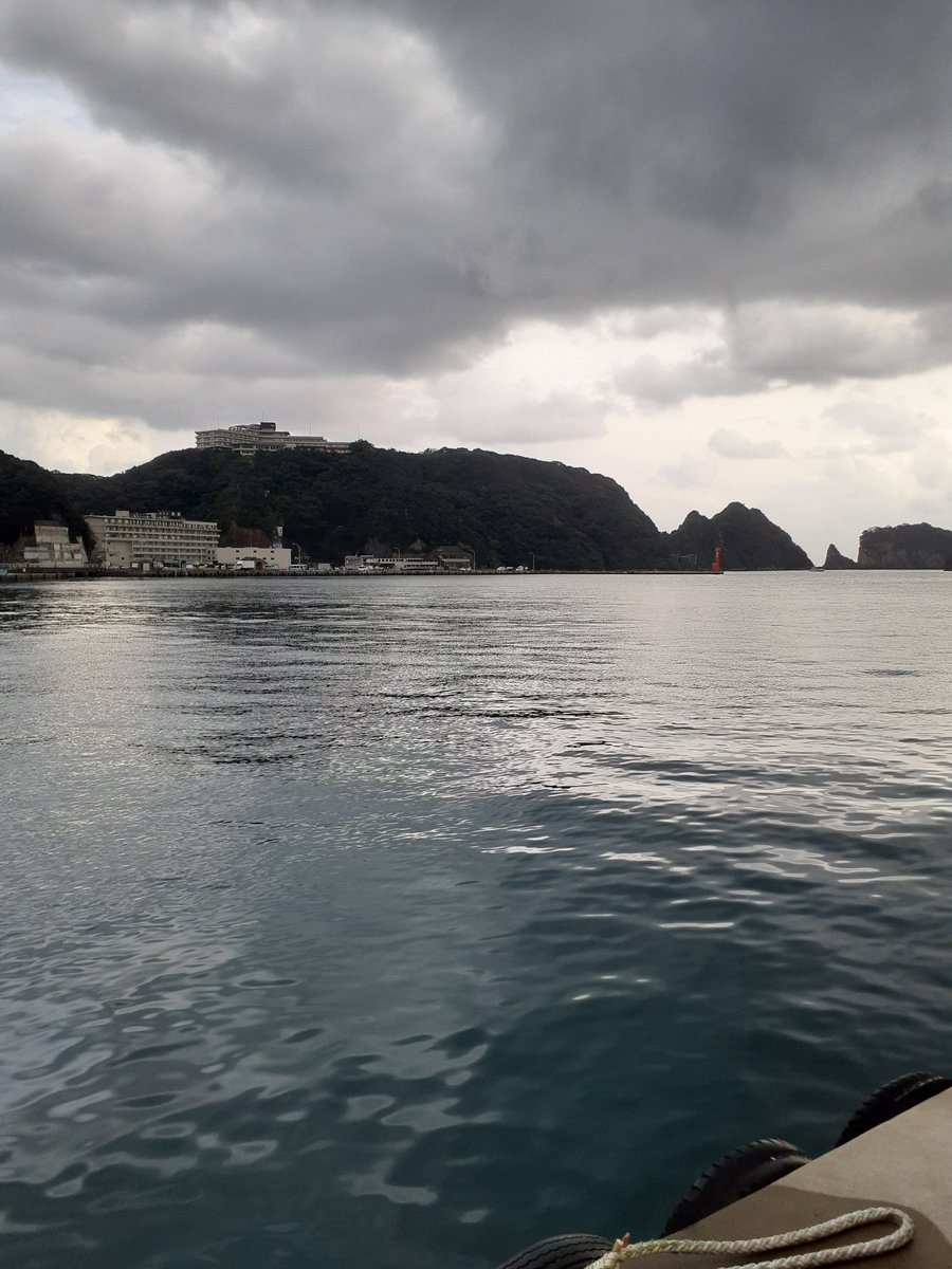tm05878409's tweet photo. 旅行。
旨いもん食べて温泉使ってまた仕事も稼働もがんばるぜ～ https://t.co/nov2KIB8Sz
