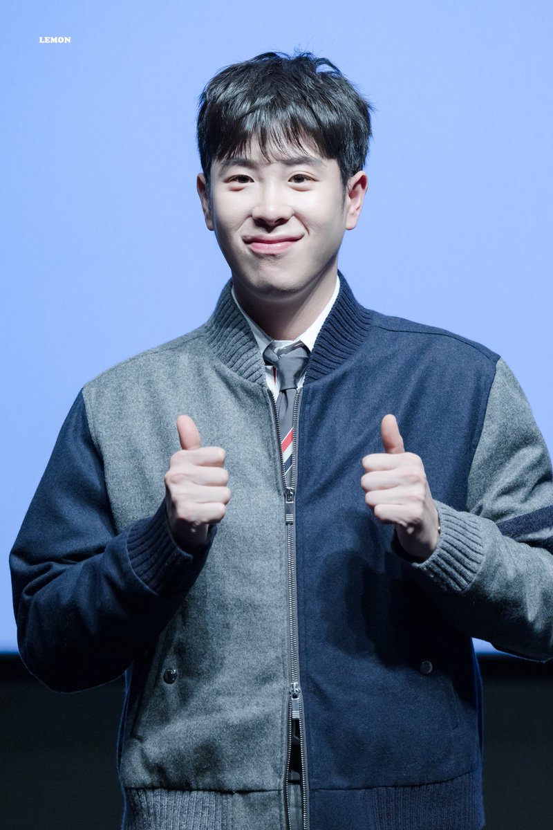 _LEMON_0822's tweet photo. 231108 📷
<뉴 노멀> 무대인사 롯데시네마 
#피오 #표지훈 https://t.co/RWof7ujFXZ