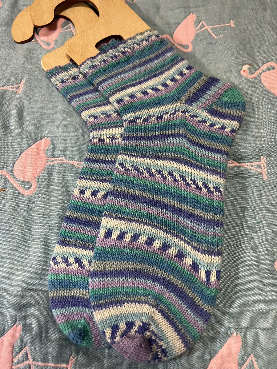 Malumin009's tweet photo. 久々の靴下🧦完成🧦 https://t.co/NgslAam3JZ