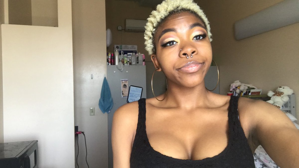 Mydudewhut's tweet photo. Quote your blonde era: https://t.co/hKmIyrq7oj
