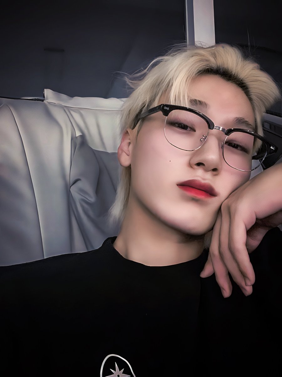 itsdrkwind's tweet photo. ᅟᅟ  
ᅟᅟ  ᅟᅟ        ⸺   그건  너의 큰  착오 
ᅟᅟ  ᅟᅟ        '𝖼𝖺𝗎𝗌𝖾 𝖨'𝗆 𝗍𝗁𝖾 𝗈𝗎𝗍𝗅𝖺𝗐.
ᅟᅟ https://t.co/twM67Bi0Sv