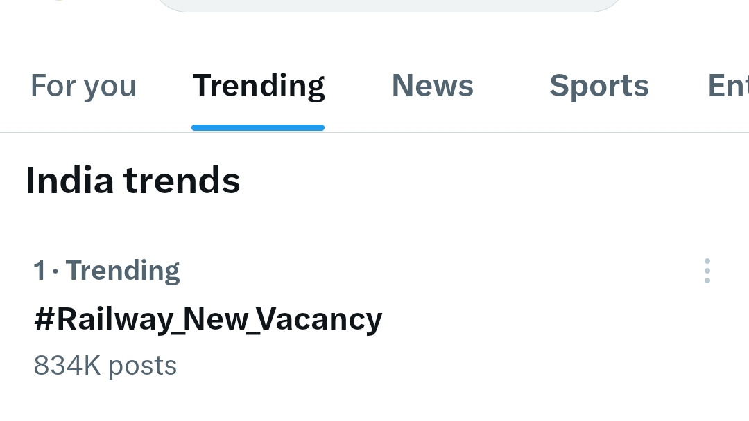 RubiHoliccs's tweet image. Students are on Twitter because there are no new job announcements. They need upcoming job opportunities to study for. Let&apos;s help them get the jobs they need 📖👩‍🎓

#Railway_New_Vacancy #RubinaDilaik