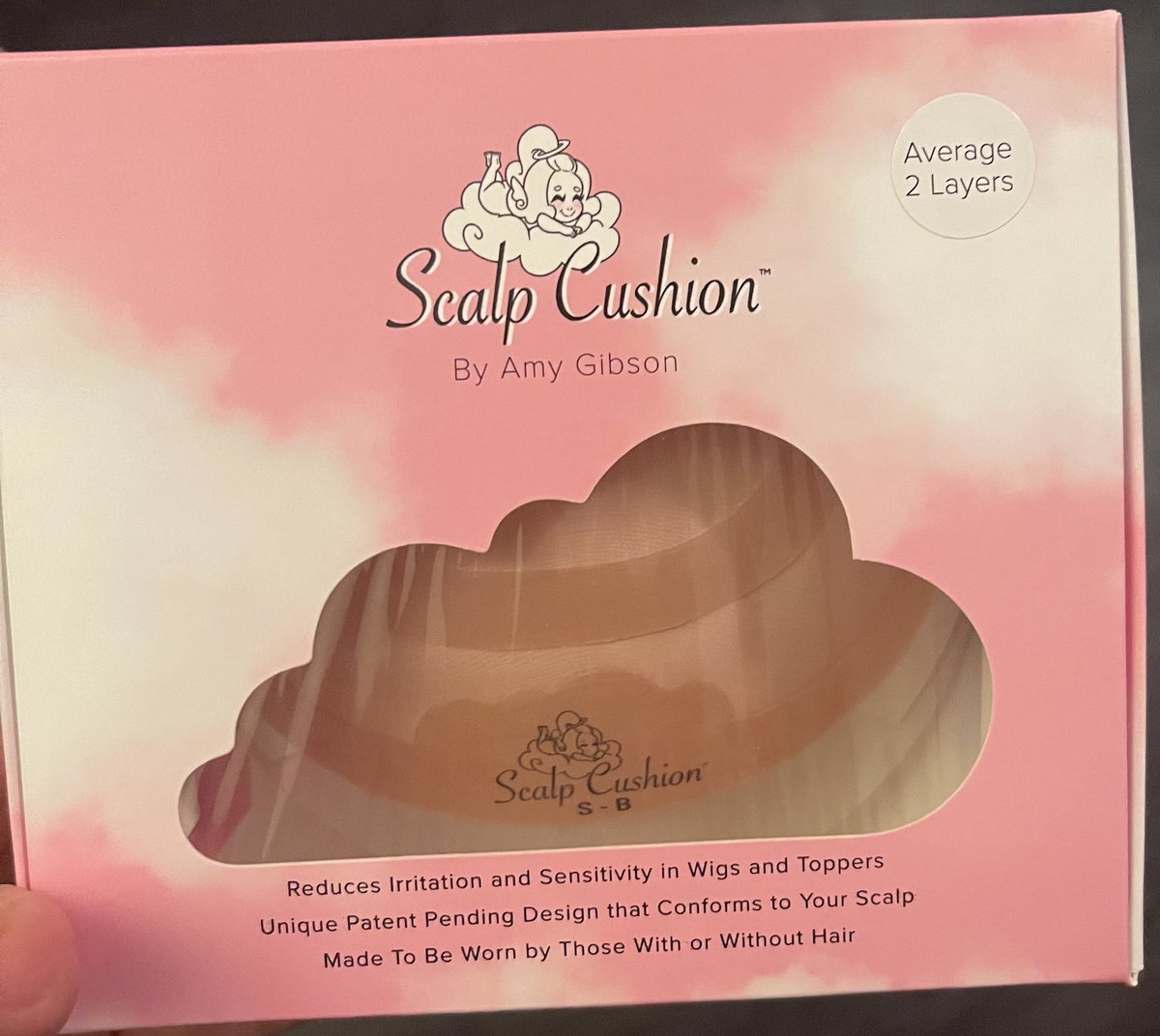 SabrinaTwyla's tweet image. (1/2) A product I got to help design wise for the Logo and Packaging finally released!🥹🫶💖 It’s called Scalp Cushion By Amy Gibson! It’s a little silicone head piece that keeps from itchiness/irritation from wigs! 

#packagedesign #productdesign #logodesign #logo #wig #cosplay