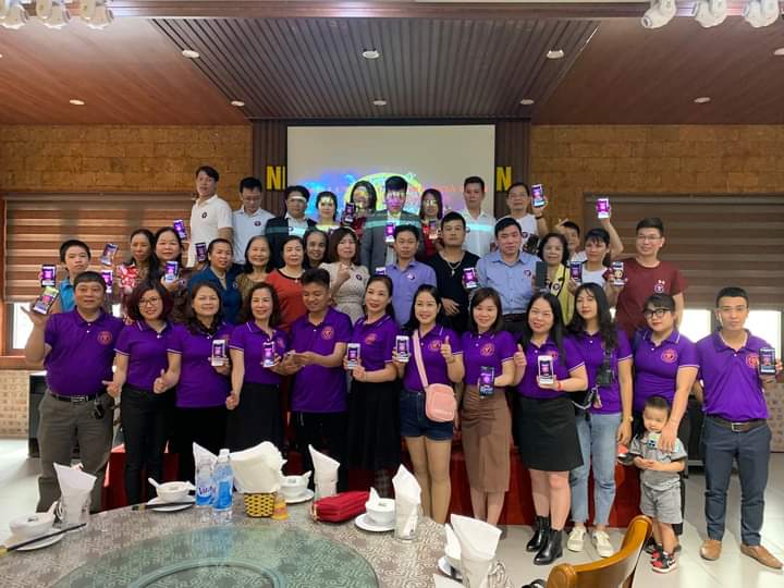 PiNetwork24X7's tweet photo. 🇻🇳 A Pi conference in Vietnam Hoa Binh province.🚀
🤝 Pioneers getting together and hopefully exchanging positive thoughts about Pi, educating and growing healthy demand for #PiNetwork.
#PiConference #Crypto #blockchain #Web3 https://t.co/LIORn38q2f