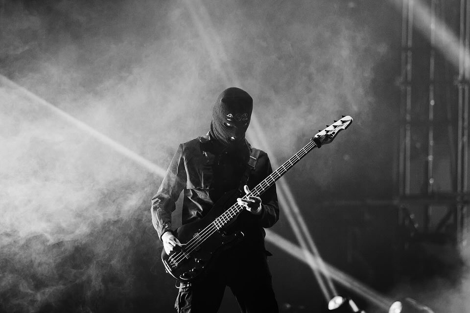 pearl_v8's tweet photo. Fotos de Bad Omens en #HH23 por mí 📸🤍 https://t.co/mG6bTLcvHt