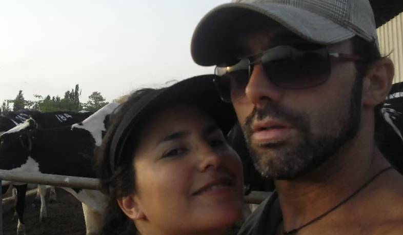mikelayestaran's tweet photo. 2- Iván Illarramendi y su pareja, Dafna Gercovich, han pasado a formar parte de la lista negra de fallecidos en el brutal asalto de #Hamás a #Israel del 7 de octubre. No llegaron a estar secuestrado. Quemaron sus cuerpos.
Sus restos y los de su esposa fueron identificados un mes después en una morgue de Tel Aviv.