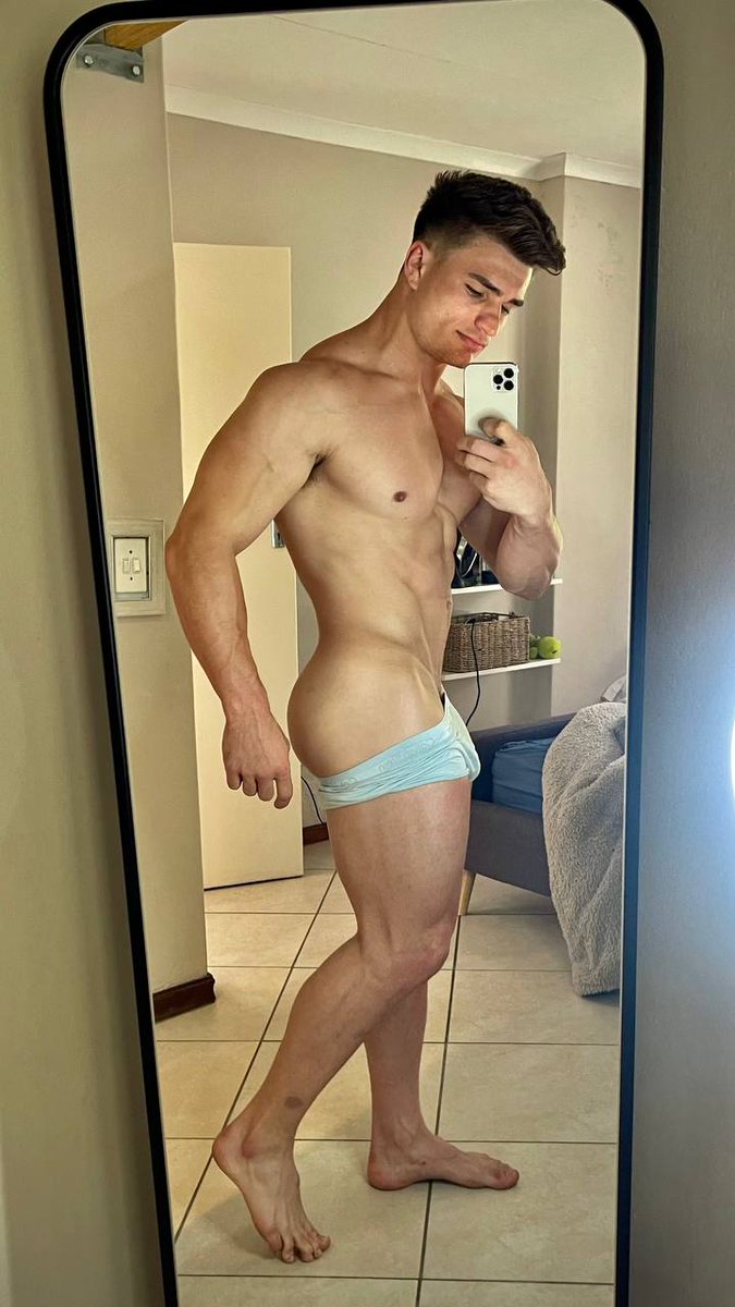 JamesWorldly's tweet photo. I appreciate you with all my ass, i’d say heart, but my ass is bigger.🍑 https://t.co/YxRBFPqxYd