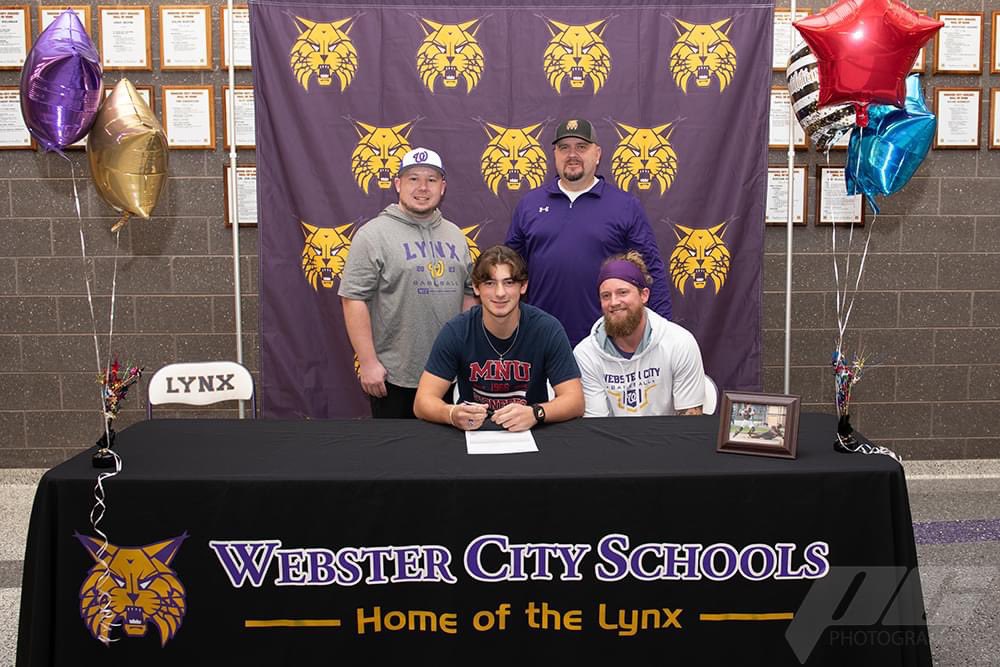 Officially signed! Thank you to everyone who supports me! I’m blessed to have amazing people in my life who push me to succeed and excel in all areas of my life! @BaseballWCLynx @MNUBaseball