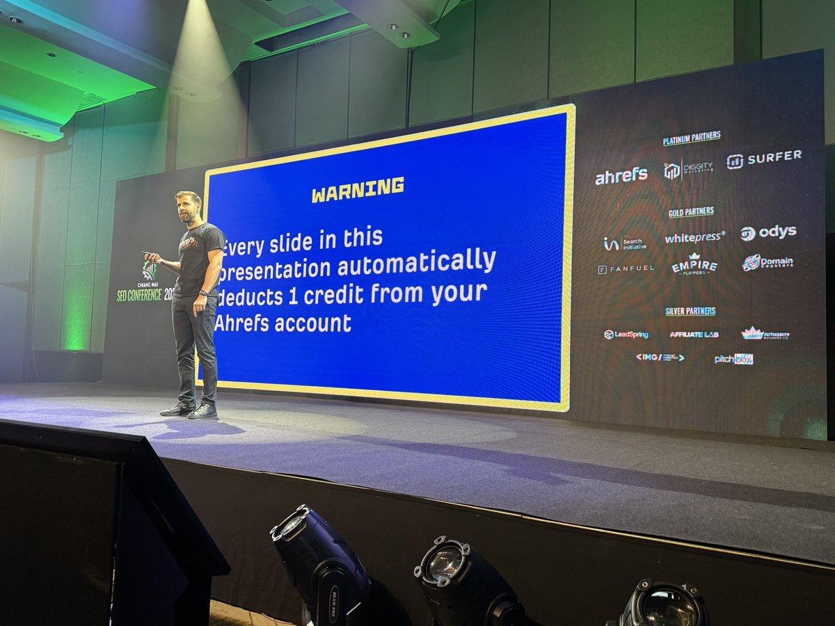 jasonhennessey's tweet photo. @timsoulo got jokes 😂 #seo #ahrefs https://t.co/OS48iSi3Jy