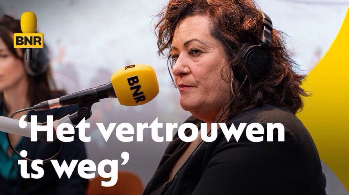 real_KCStarr's tweet photo. Boeren laten massaal @BoerBurgerB vallen. ‘Het vertrouwen is weg’. We horen dat veel boeren teleurgesteld zijn en de overstap maken naar @fvdemocratie 
Bent u ook zo teleurgesteld! Ga stemmen 22 november #StemFVD https://t.co/bEelOVR87X