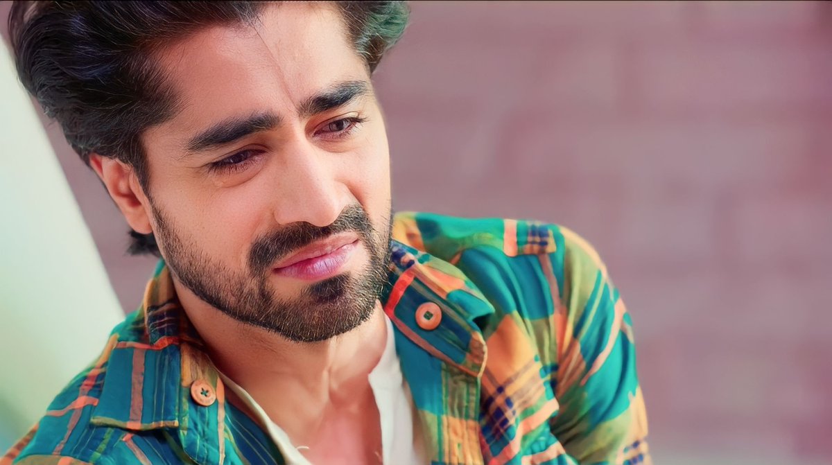 BepannaahNo1Fan's tweet photo. Hoping to see #HarshadChopda win both Jury and Popular award for #BestActor for his beautiful portrayal of Dr #AbhimanyuBirla at #ITA2023 #ITAAwards2023  @TheITA_Official @anuranjan1010 https://t.co/Xprv8KJ1Fr