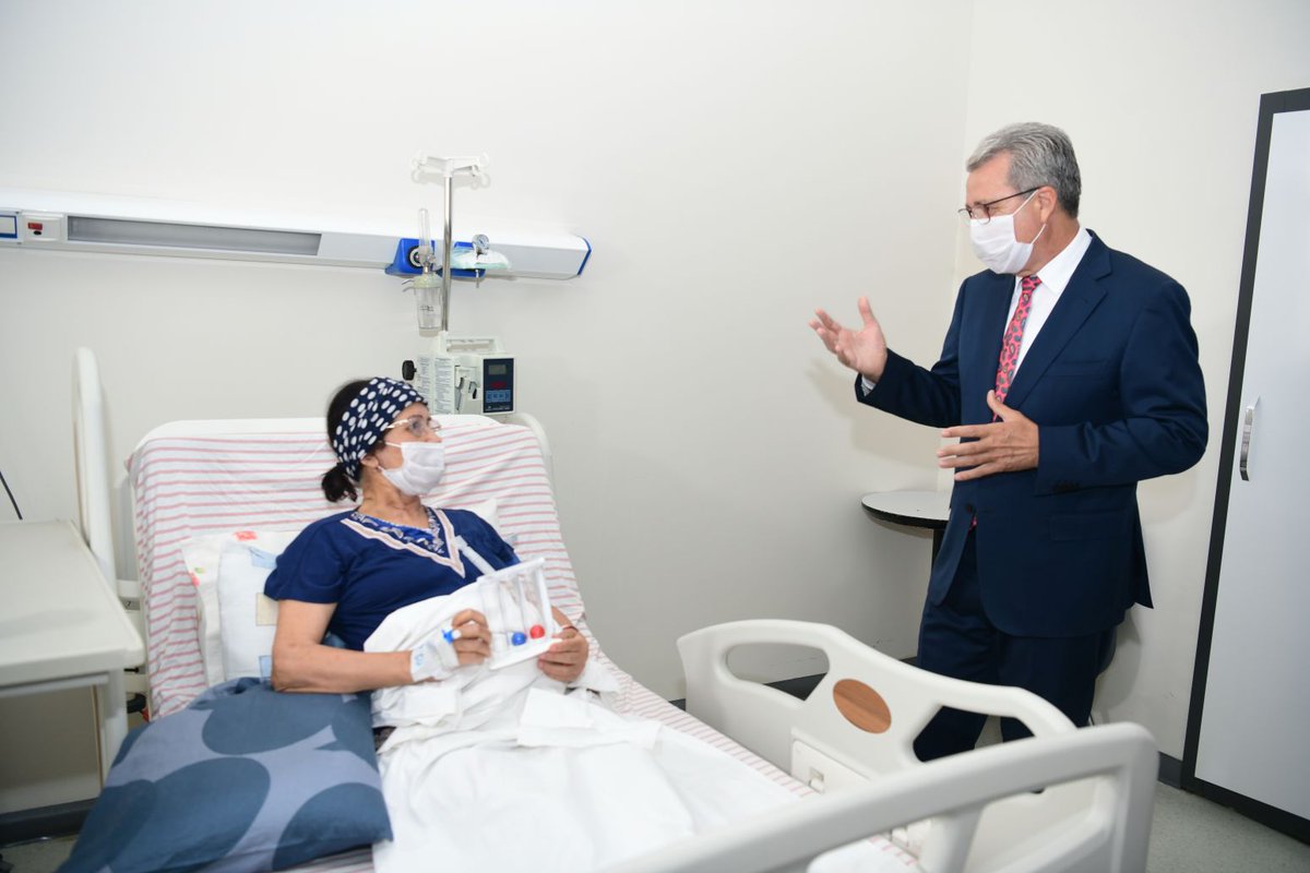 egeajans87's tweet photo. Prof. Dr. Budak, “Dünyada milyonlarca insan hayata tutunmak için organ bekliyor”
https://t.co/si9EMoN1dH
@UniversiteEge @ProfNecdetBudak 
#EgeÜniversitesi
#OrganBağışıHayatKurtarır
#OrganveDokuBağışHaftası https://t.co/dyli8XWnbM