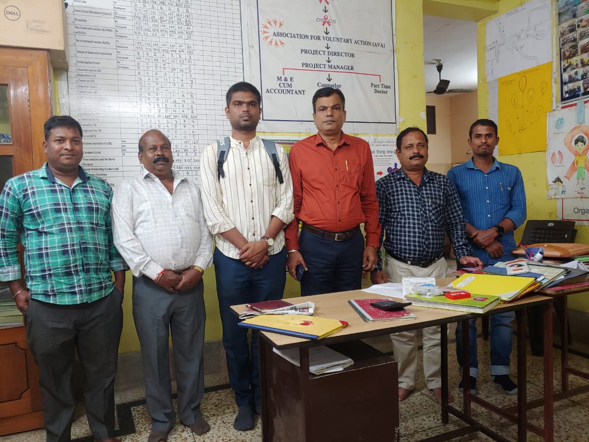 odishasacs's tweet photo. DISHA Team had an insightful visit to TI-VARRSA and TI-AVA, Rourkela, focusing on supportive supervision, social media promotion, and expanding our 1097 calls. Collaborating for a brighter and more connected future! #SupportiveSupervision #SocialMedia #CommunityEngagement" https://t.co/xyz40eu4fN