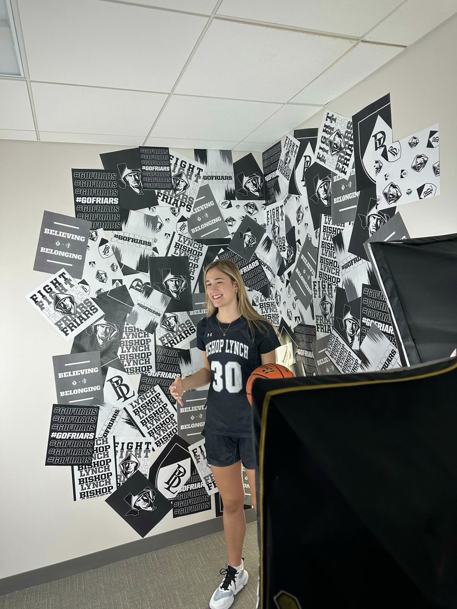 Ellery Sample tweet media