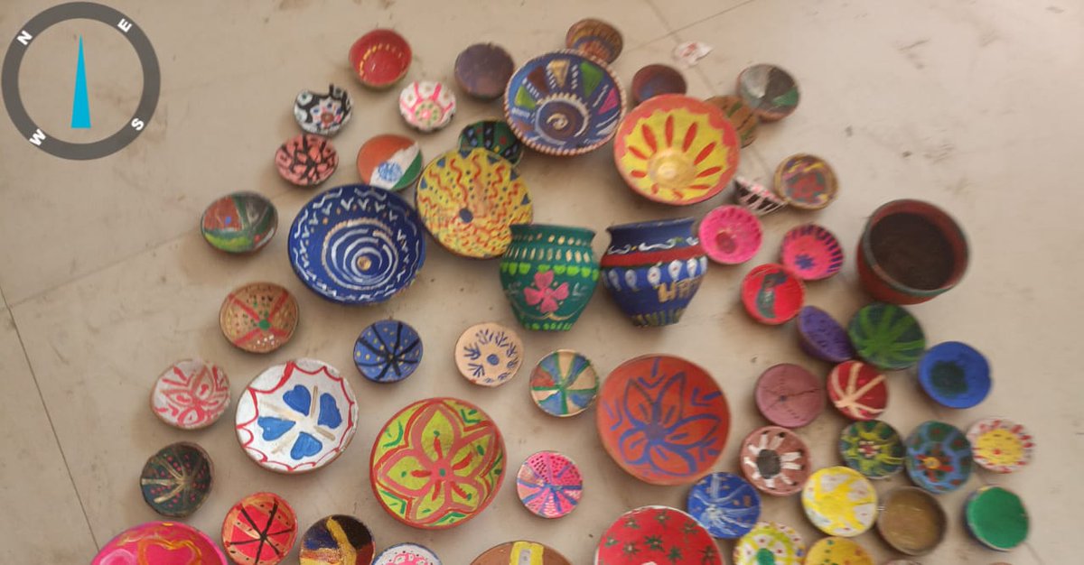 basicshiksha_up's tweet image. भव्य अयोध्या में आयोजित होने वाले दिव्य #Deepotsav2023 को समर्पित &apos;दीया डेकोरेशन प्रतियोगिता&apos;। 
प्रस्तुति: प्राथमिक विद्यालय करमदंडा, मिल्कीपुर आयोध्या। 
#LightOfLearning #UPBasicEducationModel
@UPGovt @CMOfficeUP @thisissanjubjp