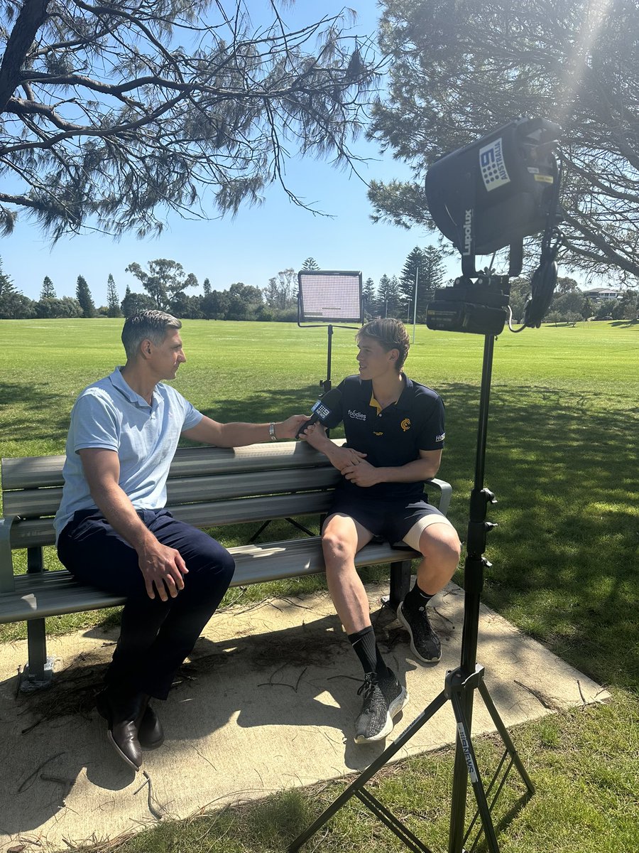 Claremont young gun Daniel Curtin may be a lifelong <a href="/freodockers/">Fremantle Dockers</a> fan, but he's hoping to land at the <a href="/WestCoastEagles/">West Coast Eagles</a> in this month's Draft.

Tune in to <a href="/9NewsPerth/">9News Perth</a> tonight to hear from the 18-year-old, who is widely touted as the most versatile player in this year's young crop.