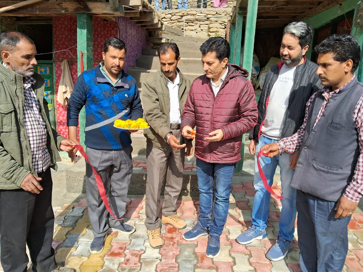 Back to village Phase -5 started in Doda .In phase 1st 95 panchayats shall be covered.Prabhari  officers warmly welcomed  by the public in Panchayats.<a href="/harvinder_ias/">Harvinder Singh, IAS</a> <a href="/diprjk/">Information & PR, J&K</a> <a href="/mandeep082/">mandeep@08</a>