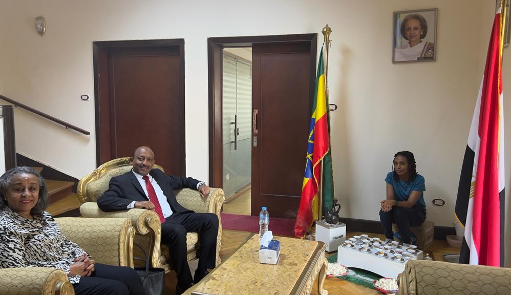 cawee_org's tweet photo. CAWEE's Executive Director Met Ethiopian Ambassador in Egypt
For more information, please check our LinkedIn post:
https://t.co/4zBifTg0hZ
#iatf2023 #tradefair2023 #giz #cawee #womenexporters #womeninbusiness #motri #aaccsa https://t.co/TVLPdhW3vY