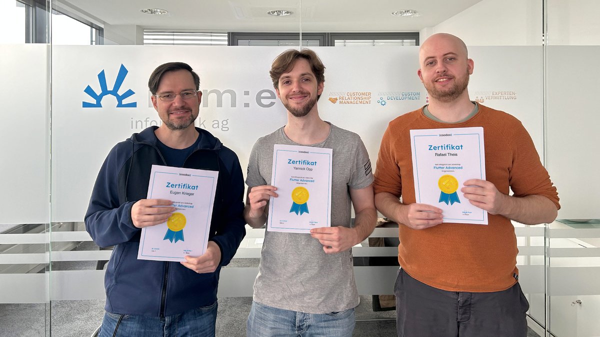 ilum_e's tweet photo. Die regelmäßige Förderung und Weiterbildung unserer Mitarbeiter*innen liegt uns am Herzen! Deshalb haben unsere Mitarbeiter Rafael, Yannik, Eugen, Rade und Thorsten vor kurzem eine Schulung „Flutter für Fortgeschrittene“ absolviert.
#flutter #appdevelopment #customdevelopment https://t.co/UIfqGOWYUg