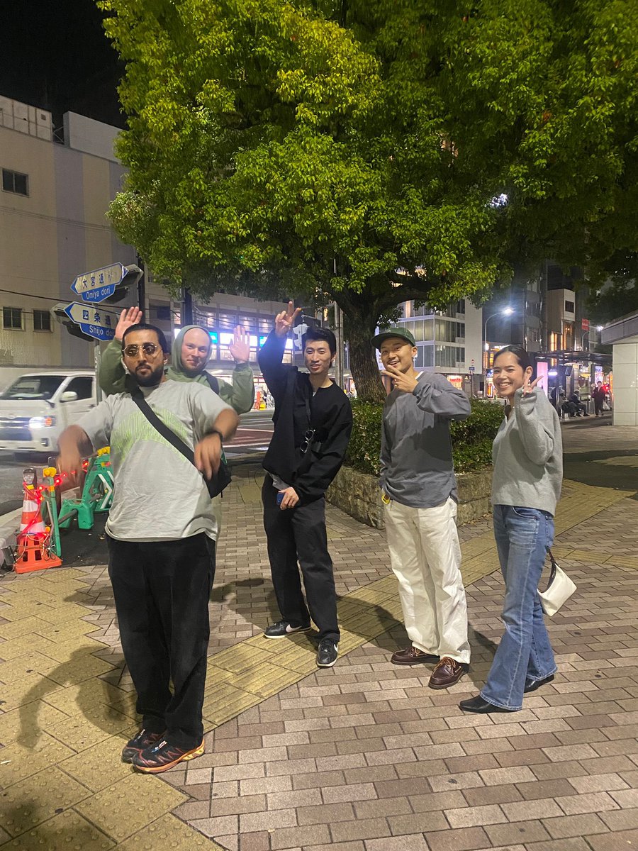 Madkosmos tweet media