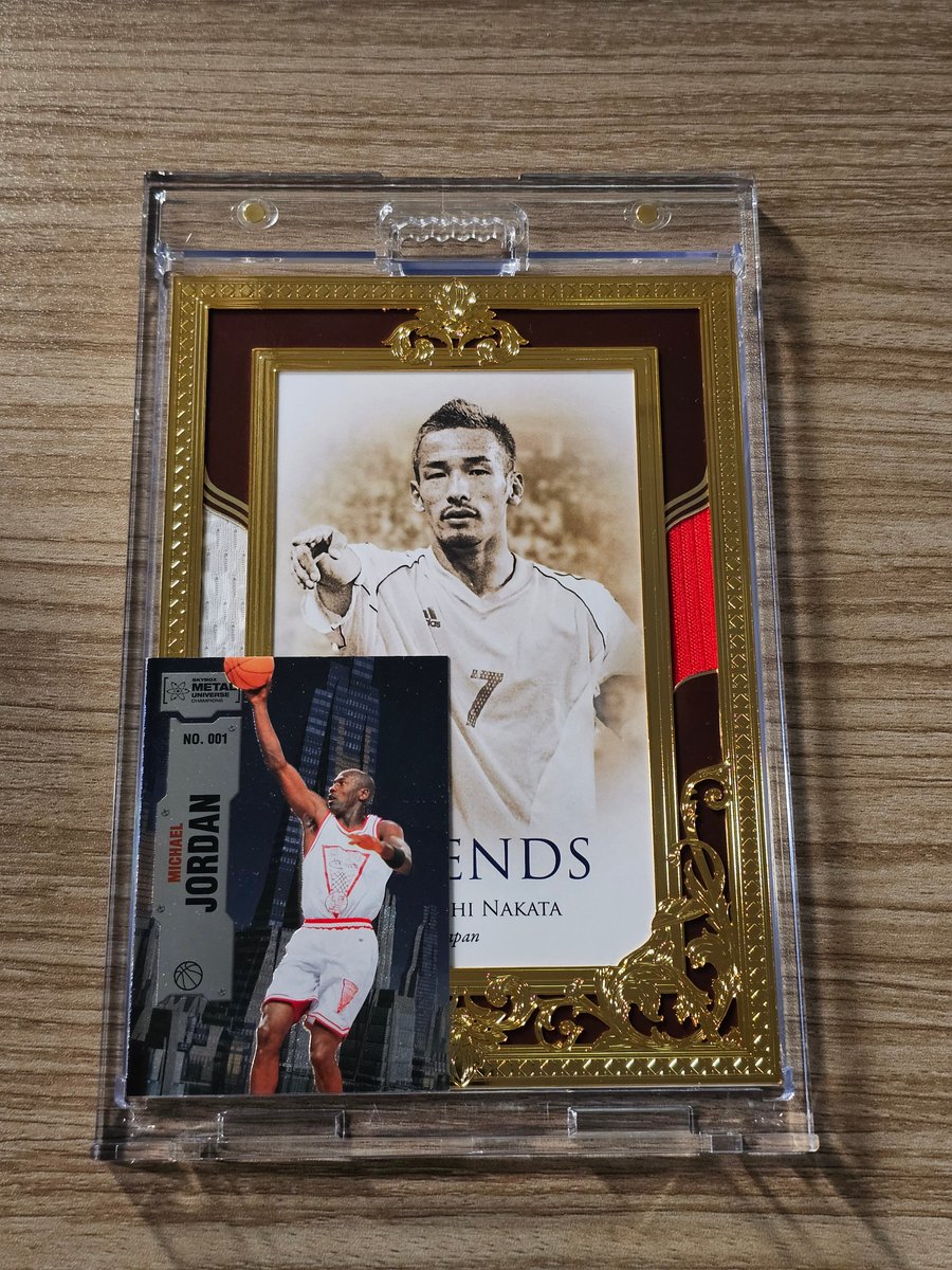 zhaowiw's tweet photo. 2023 Futera Limited XL Hidetoshi Nakata Legends Game Worn 04/07 Big Card Japan

🔗https://t.co/P2OGUpA8IJ

#ebay #Auction #futera https://t.co/TJn8lm0FRx