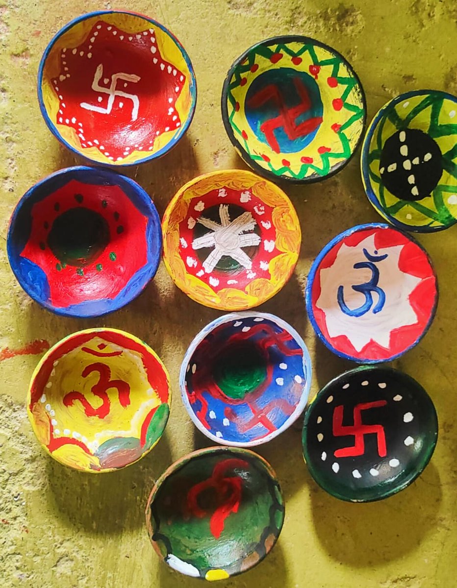 basicshiksha_up's tweet image. भव्य अयोध्या के दिव्य #Deepotsav2023 में एक दीपक हमारा भी...
प्रस्तुति: प्राथमिक विद्यालय भैरवां द्वितीय, ब्लॉक- हसवा, फतेहपुर
#LightOfLearning #UPBasicEducationModel
@UPGovt @CMOfficeUP @thisissanjubjp