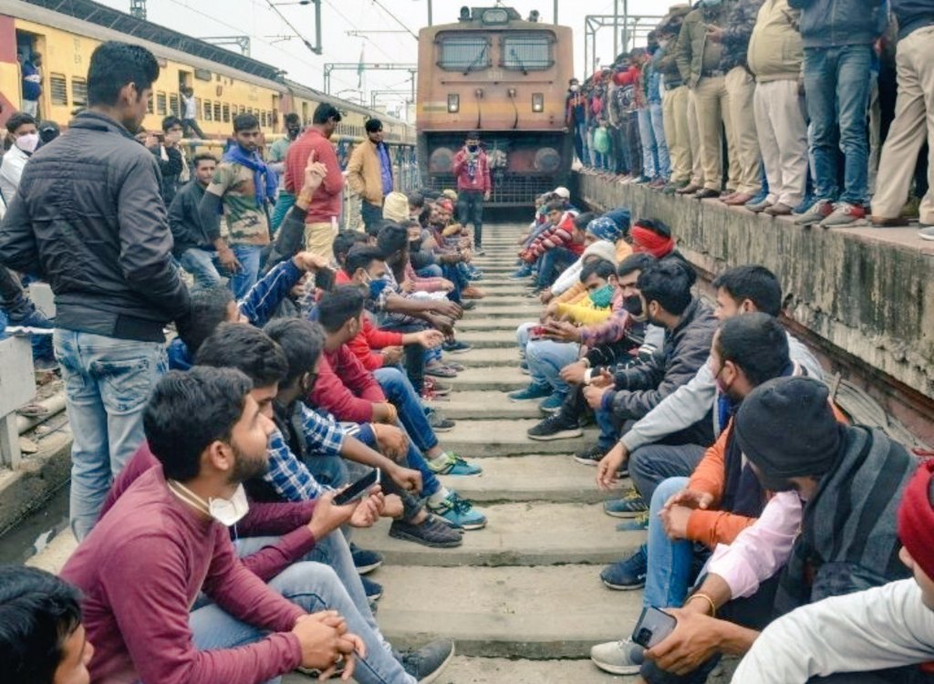 sin67595831's tweet photo. #Railway_New_Vacancy https://t.co/dpNk7B7sDJ