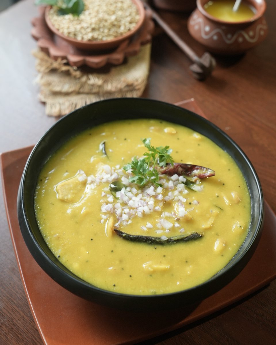 SanjeevKapoor's tweet photo. The healthy desi twist to your plate! π
https://t.co/NUmLhLW1Bx
#Sanjeevkapoor #SanjeevKapoorKhazana #MilletKhazana #Jowar #JowarDhokli #India #MilletRecipes #MilletwithSK #ThisYearMillets #YearOfMillets #WorldOnMillets #IndiaOnMillets #IYOM2023 #Millet https://t.co/kL6N2Pk3aF
