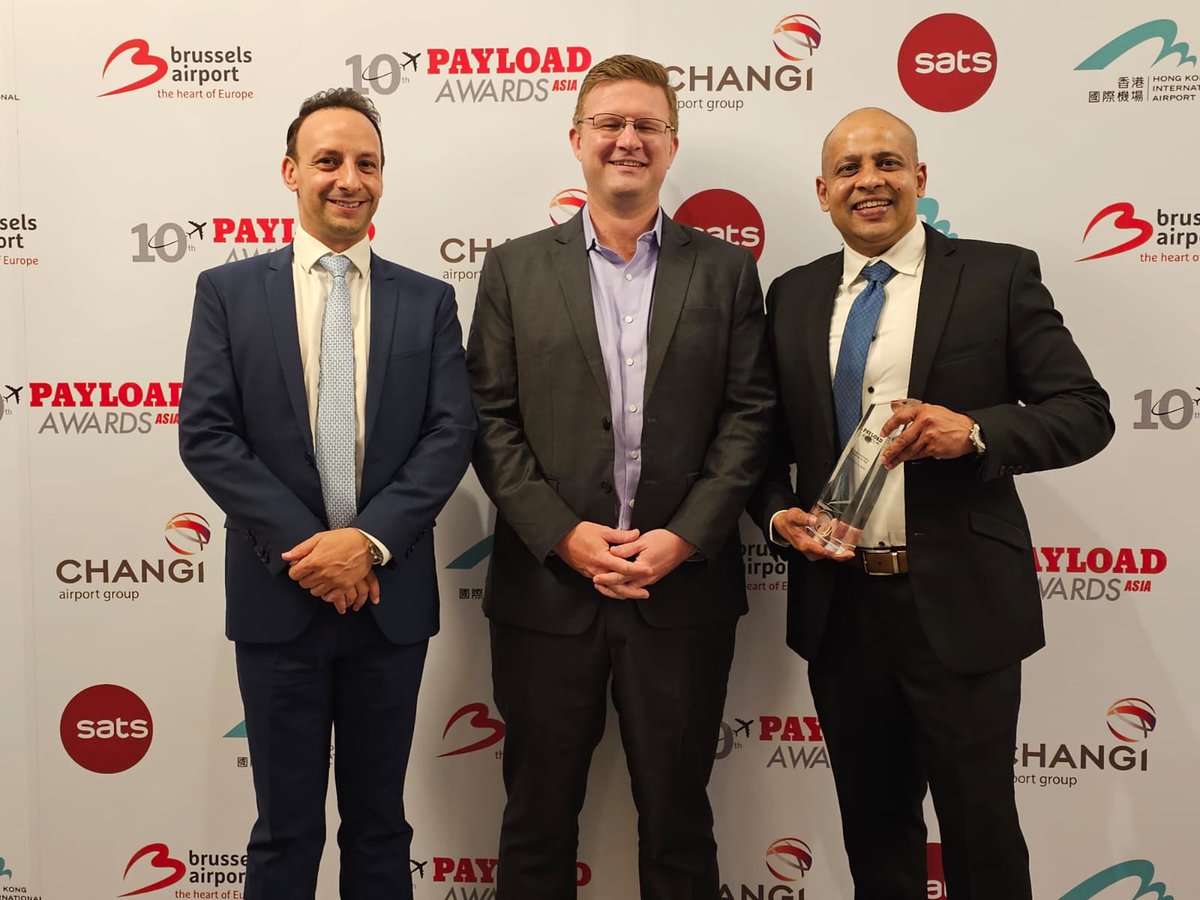 🏆 We are thrilled and honored to announce that Lödige Industries has been awarded the 'Air Cargo Automation Provider of the Year' at the Payload Asia Awards 2023! 🌟

bit.ly/3QuBR3Q

#PayloadAsiaAwards #AirCargoAutomation