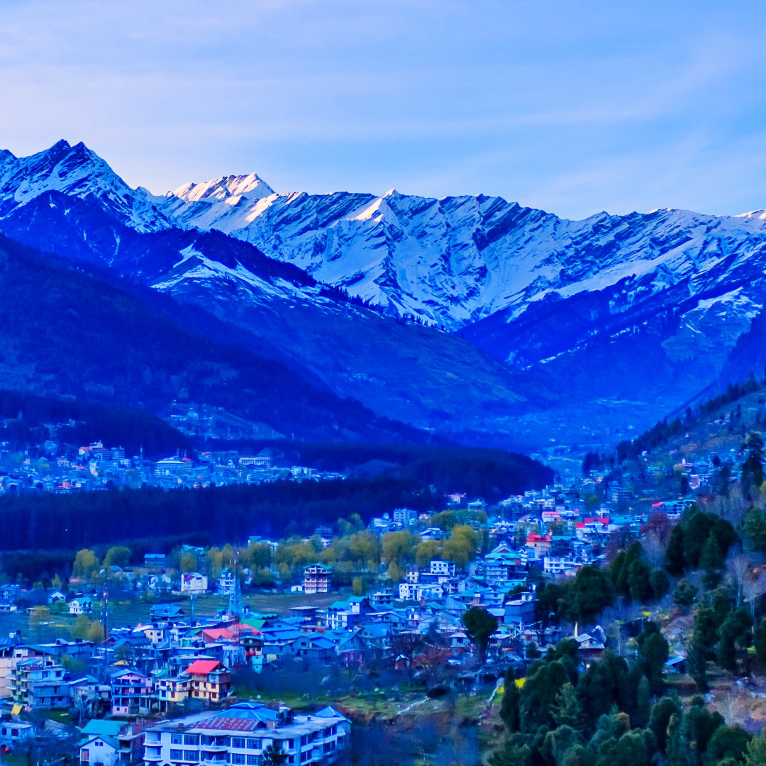 Drool-worthy landscapes ahead! Himachal's charm is irresistible, and these pics are your official invitation to join the adventure. Pack your bags, the hills are calling! 🌲🚗 #himalayandreams #himachal #travel #bookatrip