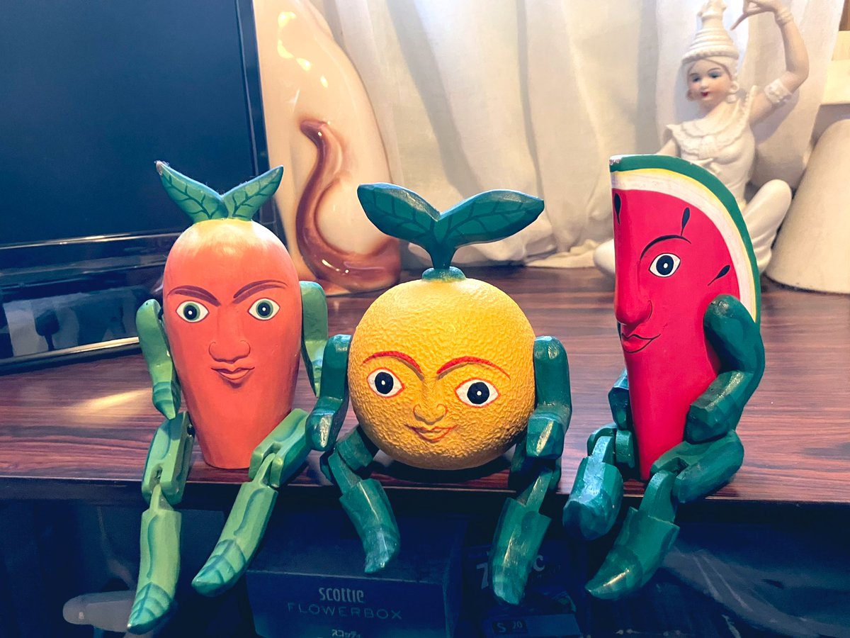 先日お客さんが「気持ち悪いからあげる！」的なノリでくれたニンジン