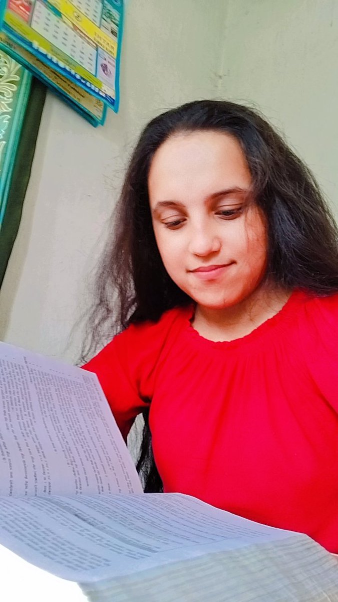 Rozeeparazulyy's tweet image. &quot;अप्ठ्यारो छ बाटोहरू, कमजोर छन यी पाइलाहरू, अदृश्य छ गन्तव्यहरु, तैपनि यात्रा जारी छ&quot;❤️☘️
#helloeveryone