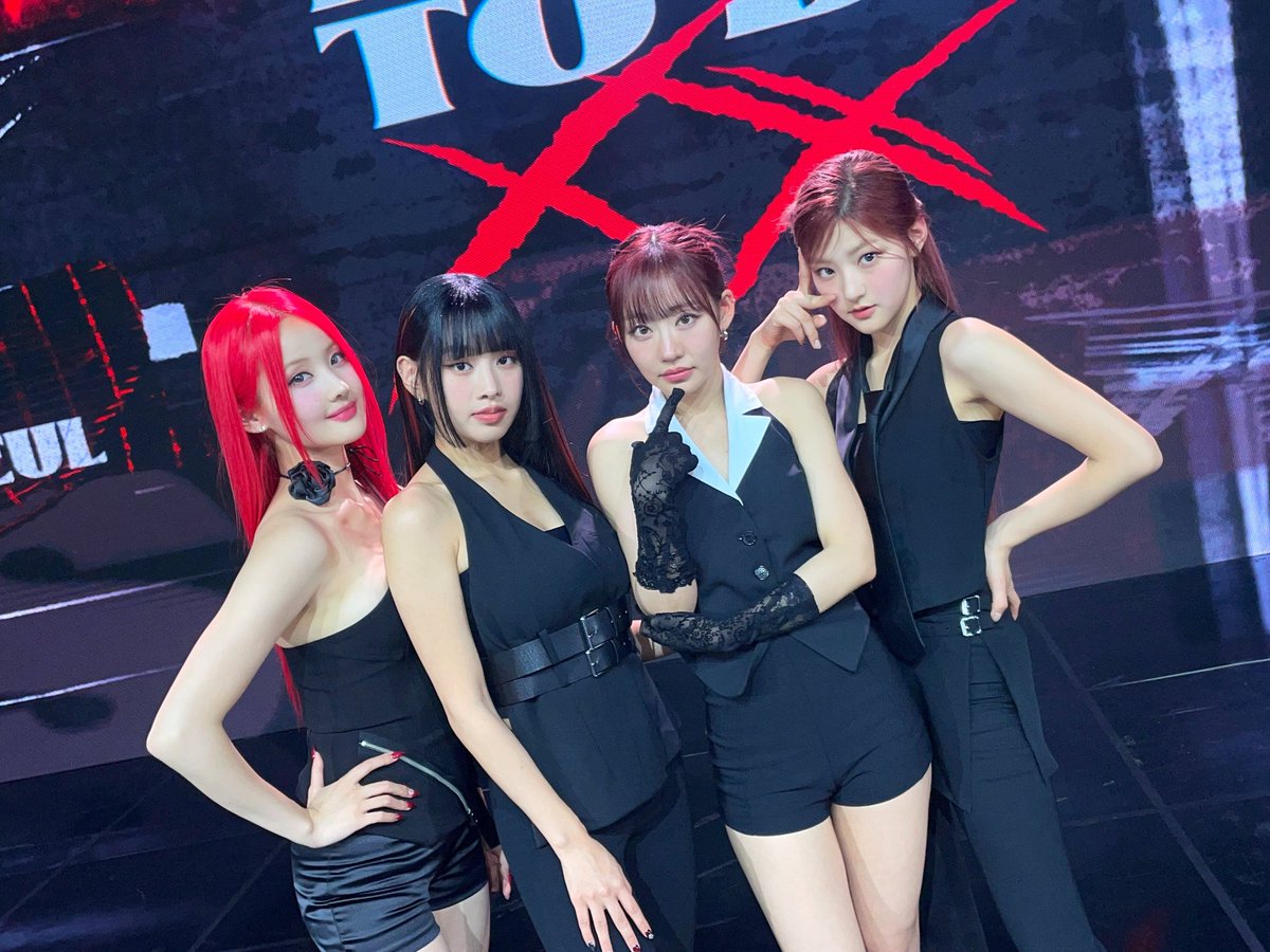 KISS OF LIFE - MIDAS TOUCH [DMM] 0525 FANSIGN EVENT