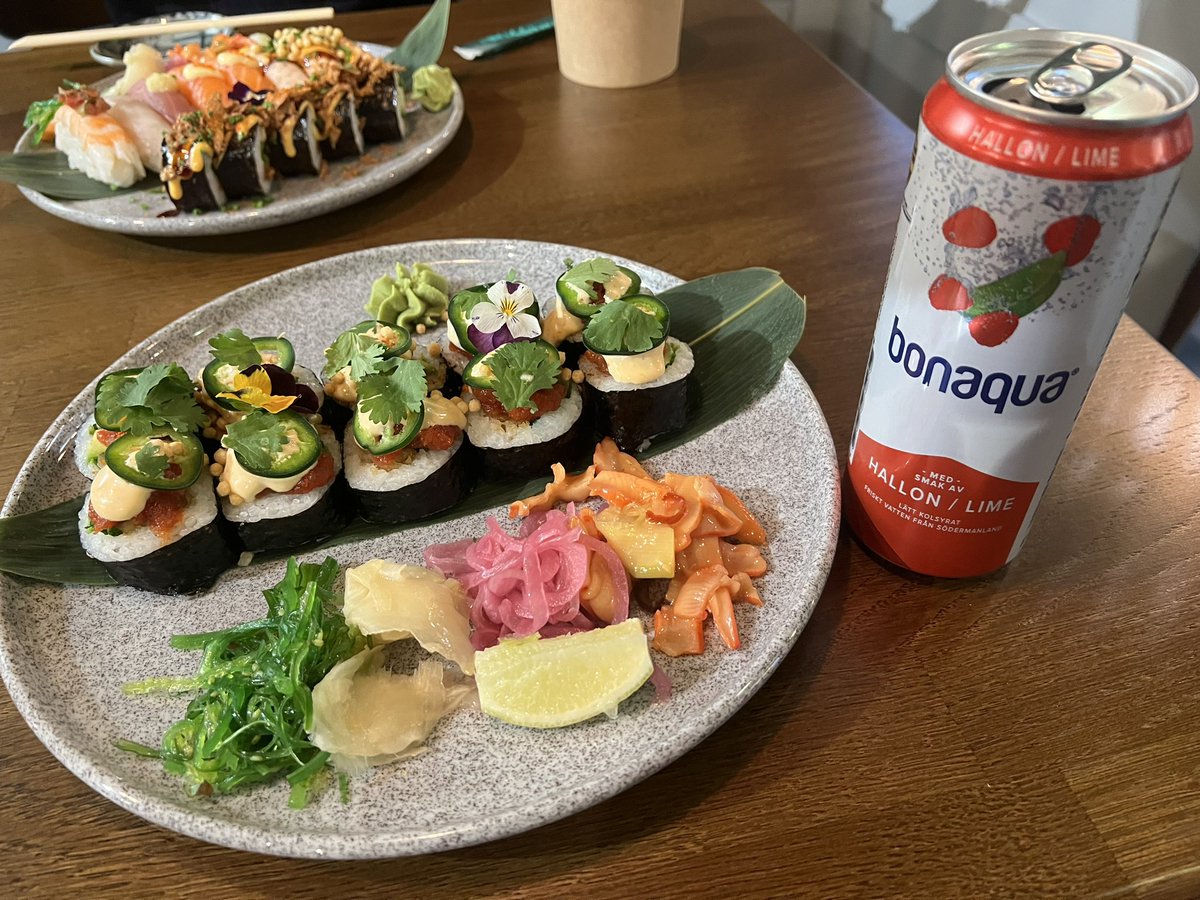 Now in Sweden. Japanese sushi was completely different. lol
#OneDayJapan #sushi #Japan