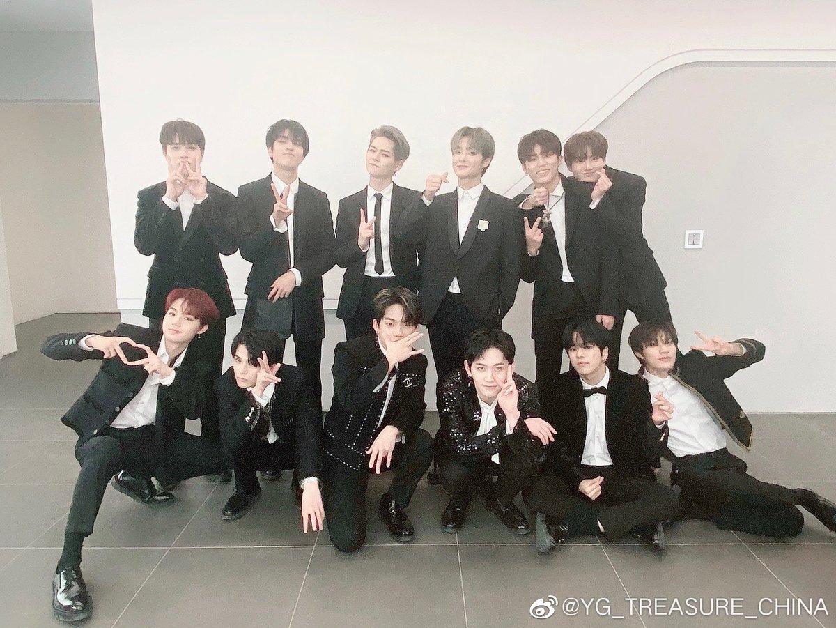 ก็แล้วแต่ ความจริงก็คือความจริง ว่าพวกเขาเคยมีมากกว่า10 ส่วนดิฉันเห็นมีแท็กทีม10 งั้นขอทีม12บ้างนะคะ ใครจะอะไรอีกมั้ย