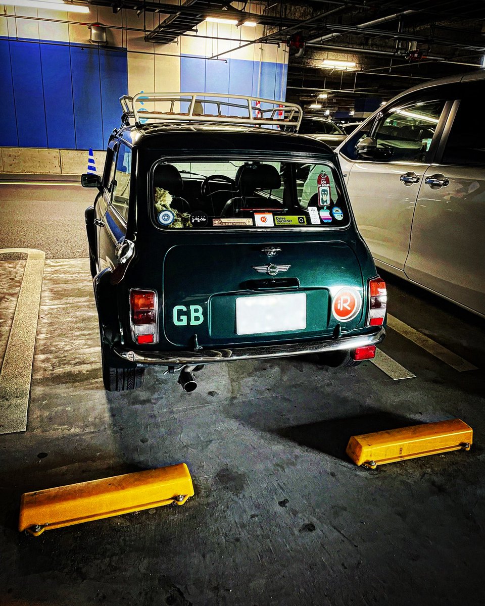 uzuramanZ's tweet photo. ▼今日は急に、ららぽーと和泉へ連れて行けということで。
#jpmini #worldwidemini #mini #rovermini #classicmini #oldmini #ymchk #迷你日常 #automocamera https://t.co/qfKLUD1s4P