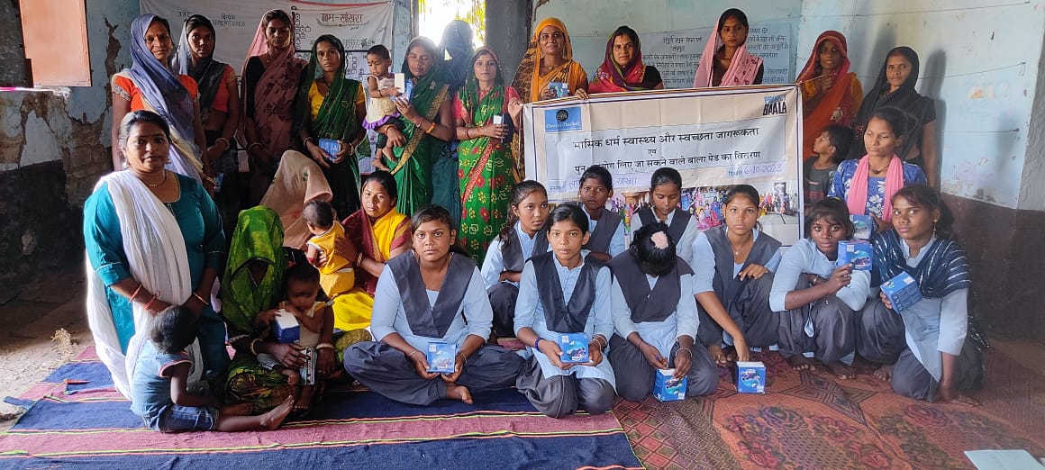 Check out the empowering Baala Project workshop held at the Ikhvelo, Khankhara, Kishanganj! 🌸 Under the @ProjectBaala , we dove into important conversations on menstrual health, hygiene, and shared adolescent experiences around menstruation.