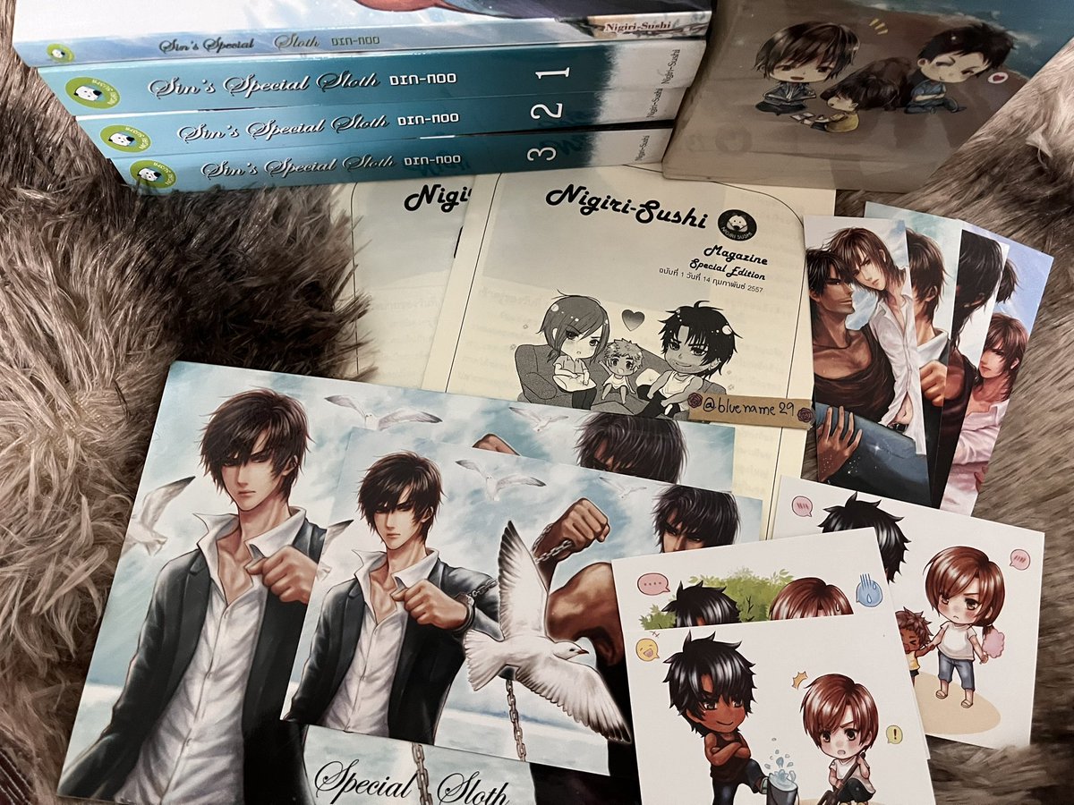 bluename29's tweet photo. ขายนิยายของคุณข้าวปั้น #NigiriSushi #นิยายวาย 
💕Box set #ดินหมู ปกเก่า 1,890 รวมส่ง 
ได้ของครบตามในรูปนะคะ
💕กล่องและหนังสือมีจุดสีเหลืองเล็กน้อยตามกาลเวลา สภาพหนังสือ 99%
🌟สนใจทัก DM ได้นะคะ
 #ตลาดนัดนิยายวาย #นิยายวายมือสอง
🌟ขายแล้ว #นักรัก #fuckbe #เด็กรัก #ล่ารัก #จะรัก https://t.co/lToHHdwHIr