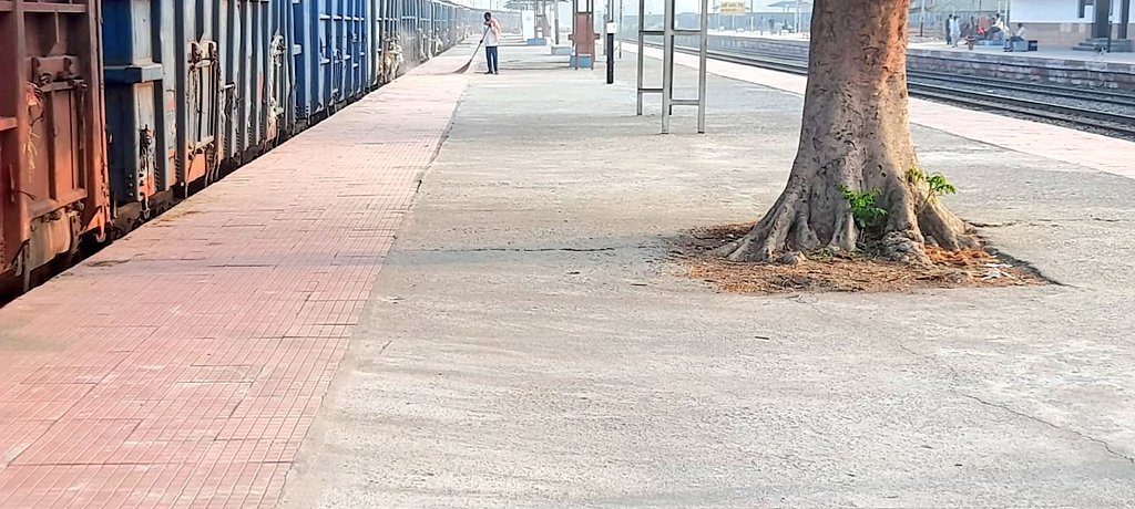 ECRlyHJP's tweet image. #SpecialCampaign3.0  
#Swachh_Station 
#Swachh_Rail