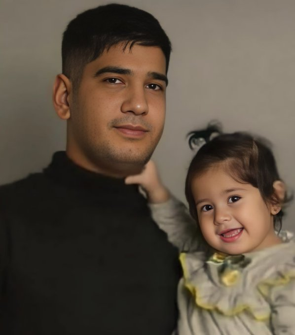 iranhrs_en's tweet photo. #Kamil_Amirkhanlu, 26 years old, father of a child, lived in Karaj on November 3, during 40th ceremony of #Hadithe_Najafi, was shot by government agents, injured and hospitalized in #Karaj civil hospital, he was in a coma for 5 days and finally died on November 8, 2022.
#Iran https://t.co/Ah3Zo1QuLW