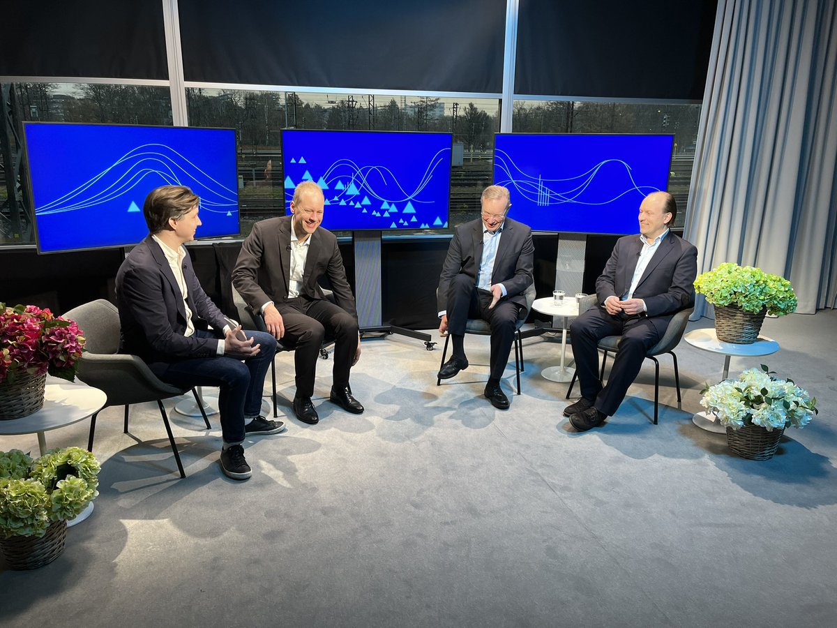 Markkinaraadissa ruoditaan perjantaina tuloskautta. Pörssiyhtiöiden tuloksia ja näkymiä kommentoivat Antti Viljakainen, Mika Heikkilä ja Paavo Ahonen. Juontajana Ossi Kurki-Suonio. #Markkinaraati